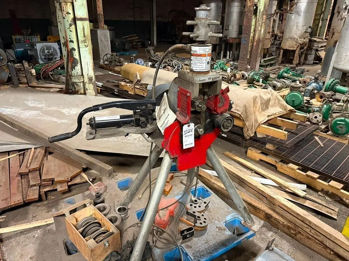 Used _UNKNOWN_ _UNKNOWN_ Grooving Machines Pennsylvania US | Global Equipment International, LLC #1431059