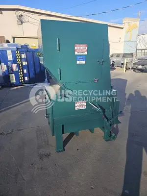USED WASTEQUIP APARTMENT COMPACTOR