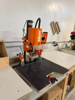 Used BLUM "MINIPRESS P" Heavy Duty & Sensitive Single Spindle Drills Illinois US | MachineryMax #1338203