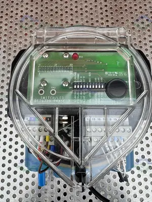 Used MICRO MOTION RFT9739E4SUJEZ ELITE REMOTE FLOW TRANSMITTER 85-250 VAC Misc Electrical & Power Parts California US | Equipment Lab #1287280