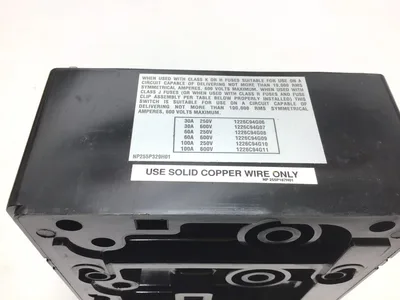 Eaton Cutler-Hammer A 60A VISI-Flex Switch 600VAC 250VDC 3Pole Panel Depth 5-3/16″/9-31/32″