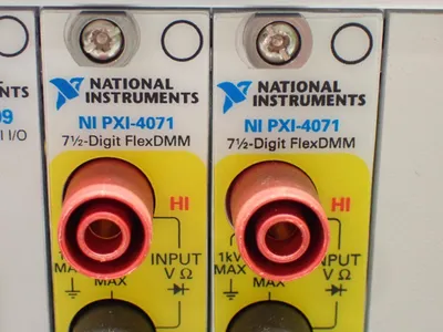 Used NATIONAL INSTRUMENTS NI PXI1044 VXI/PXI/PCI Ohio US | HGR 24 #1096808