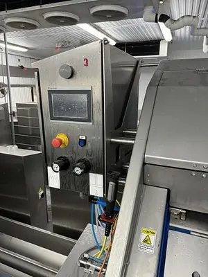 USED 2017 JBT FINTON SWEET BELL PEPPER COREING MACHINE 2016115/320