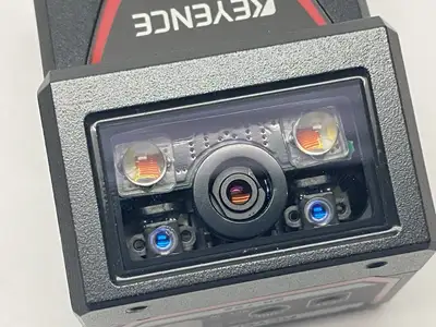 USED KEYENCE ETHERNET-COMPATIBLE 2D CODE READER LONG-DISTANCE TYPE