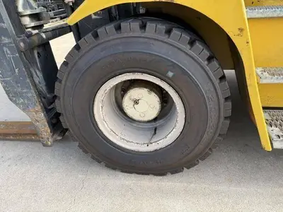 Used 2022 YALE GDP360EF Internal Combustion Forklifts: Pneumatic Tire Illinois US | Somerset Equipment Sales #1546195