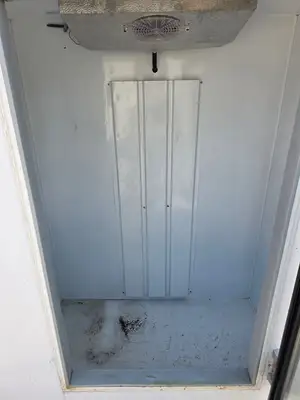 Used Leer Used Leer 401UA33MG Model 40 Glass Door Indoor Ice Merchandiser Freezer - 115V Display Freezers Illinois US | Falcon Restaurant Supply #1373678