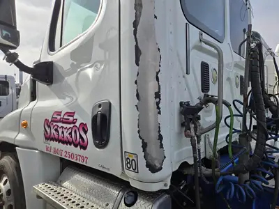 USED 2016 FREIGHTLINER CASCADIA 125