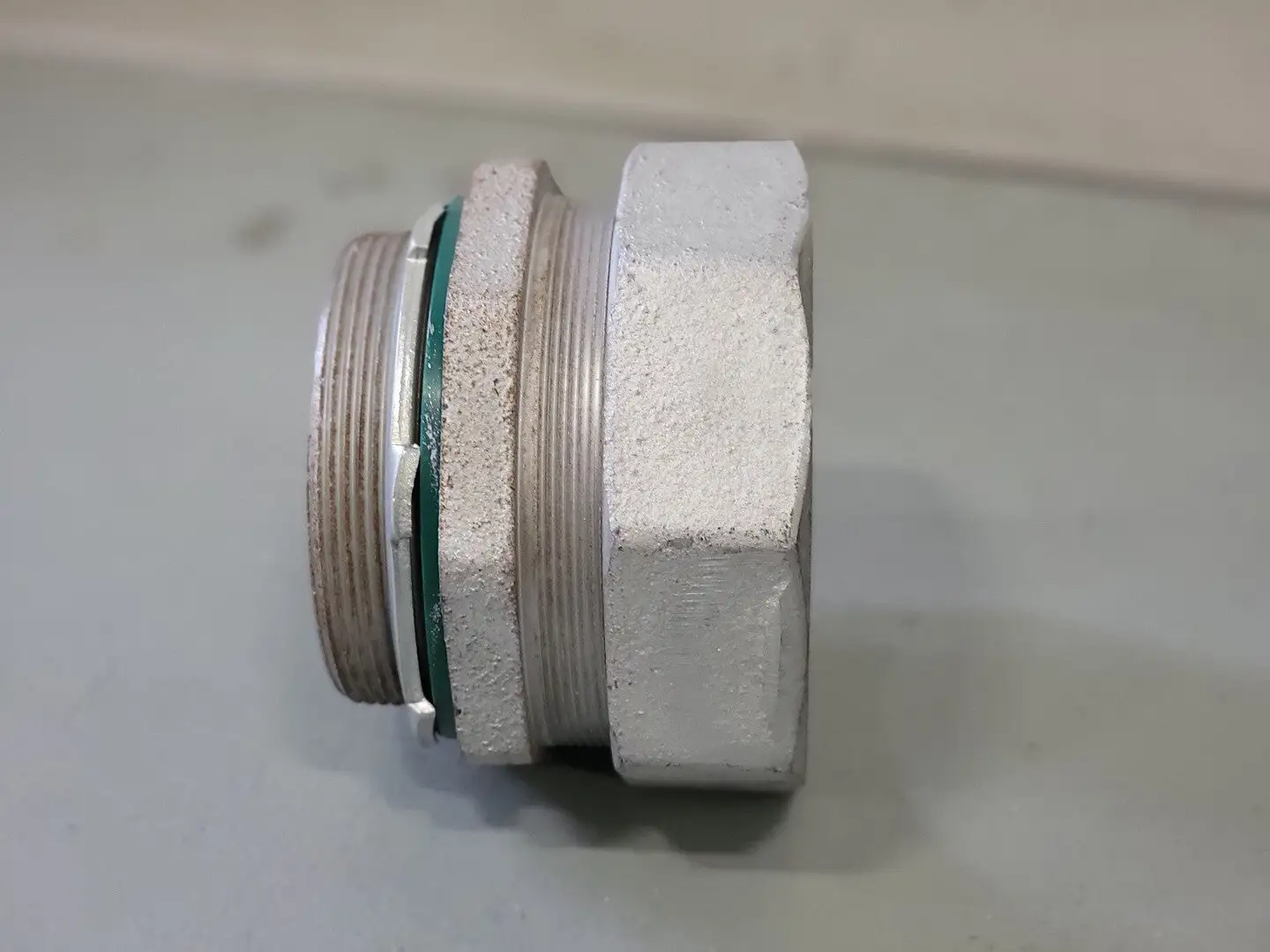 4" Liquid Tight Straight Connector