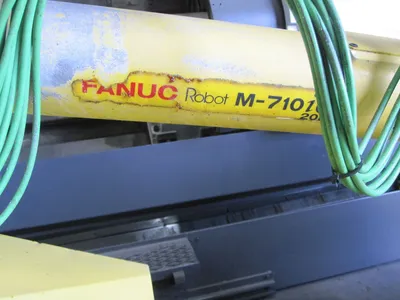 USED 2012 FANUC M-710iC 20L