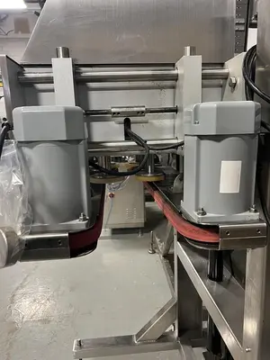 USED 2018 ACCUTEK  PACKAGING MODEL 22-500-000 (CAPPER) & 60-COE CH2 (CAP HOPPER/ELEVATOR)