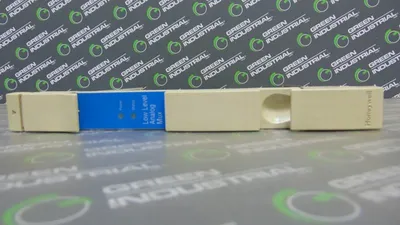 Honeywell 51304362-100 UCN Low Level Analog Mux Card HDW: P FW: E Used