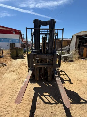 Used JOSLYN CLARK CQ25L 4-Wheel Sit down Electric Counterbalance Forklifts California US | nands #1319122