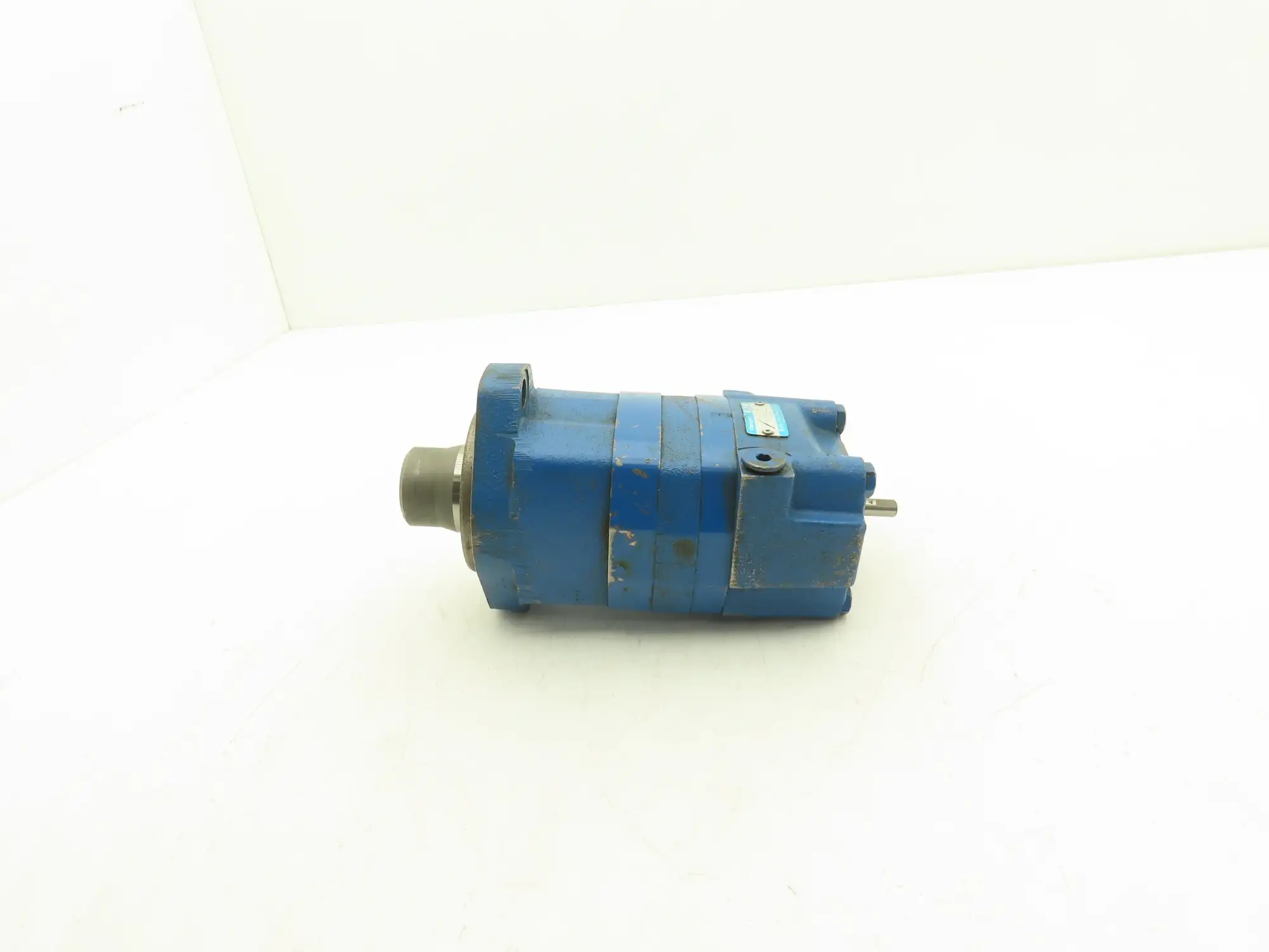 Char-Lynn 2TH08AS2S-E Hydraulic Motor