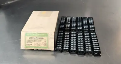 GE CR151D70110 CONNECTOR TERMINAL BLOCKS DOUBLE ROW. Lot of 12. Loc4D30