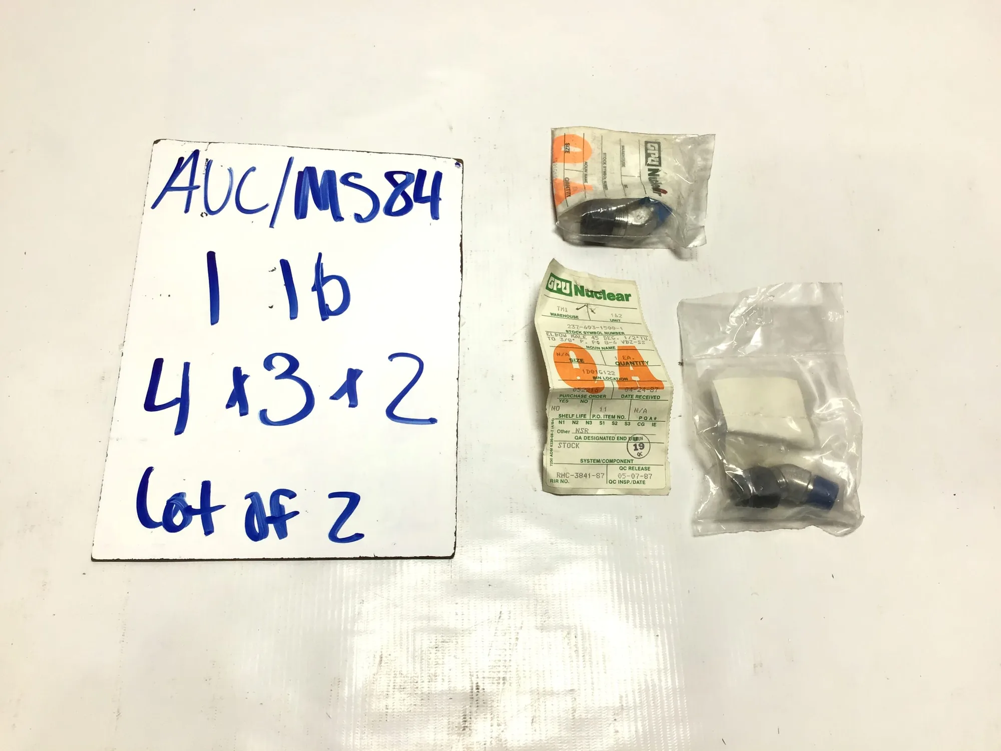 PARKER ELBOW MALE 45 DEG. 1/2″TU. TO 3/8 P. P 8-6 VBZ-SS(Lot of 2)