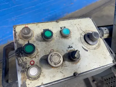 USED WILTON 7060
