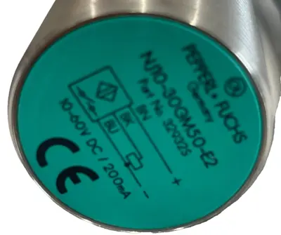 NEW PEPPERL + FUCHS NJ-10-30GM50-E2 INDUCTIVE SENSOR NJ1030GM50E2