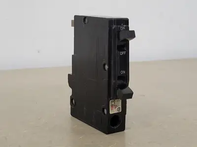 USED SQUARE D QOT115