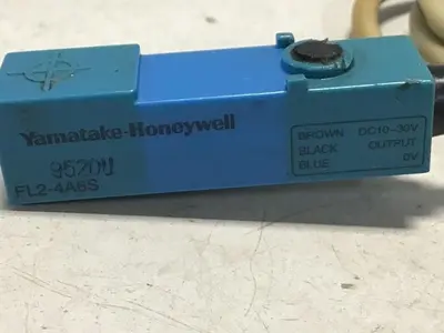 USED YAMATAKE FL2-4A6S