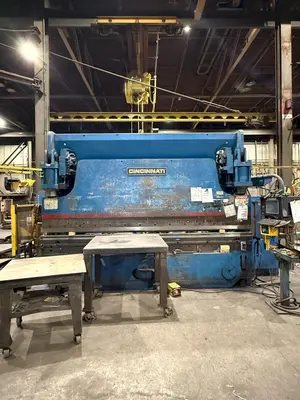 USED CINCINNATI 230 AF