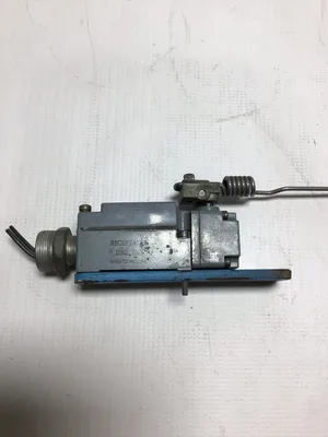 Cutler-Hammer E50SB Limit Switch