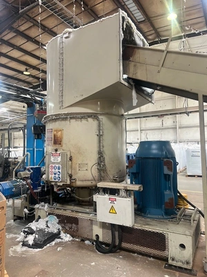 Gamma Meccanica GM 160 37 D Compac Extrusion Line w/Vecoplan RG60/200 U XL FF T Film & Fiber Shredder
