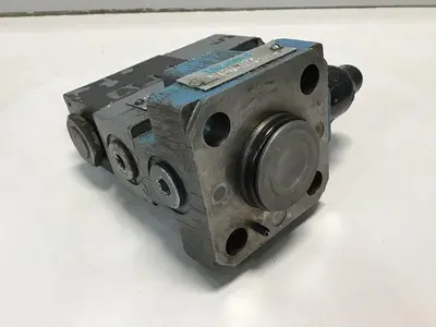USED VICKERS DG4V-3-2AL-M-U-HL7-60
