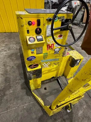 USED CUSHMAN 898361