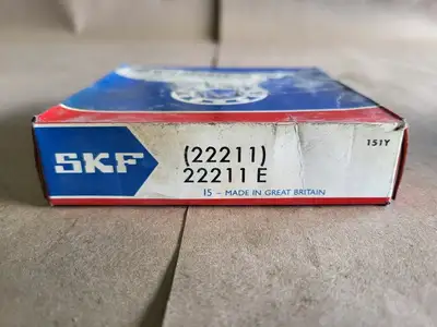 NEW SKF 22211E