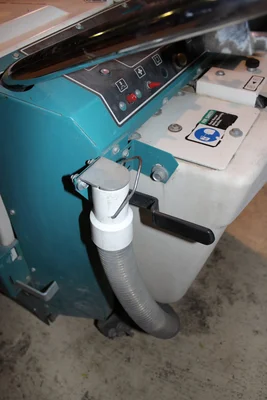 USED TENNANT 186