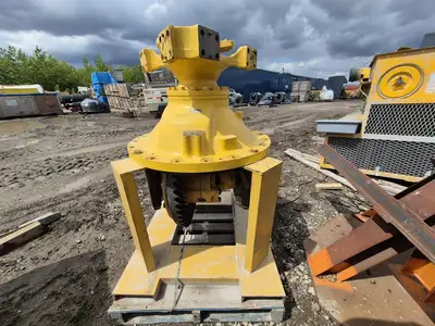 NEW 2017 KOMATSU 561-22-61005