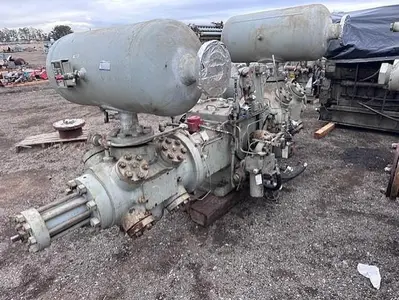 Gemini FE650C-2 Compressor Frame SN 50F465 with 89 series cylinders size 10.5” x 5.75”