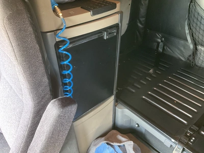 USED 2016 FREIGHTLINER CASDCADIA