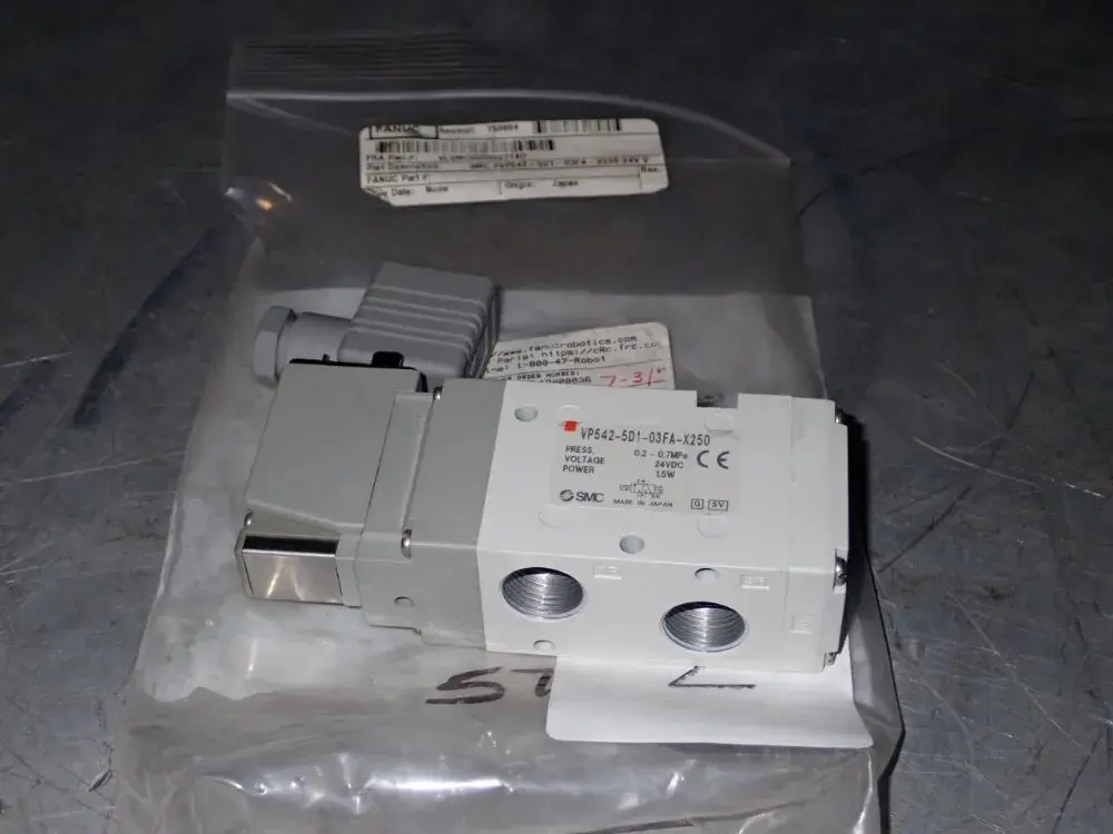 New | in-Stock SMC VP5425D103FAX250 Solenoid Valves Ohio US | HGR 24 #1070111