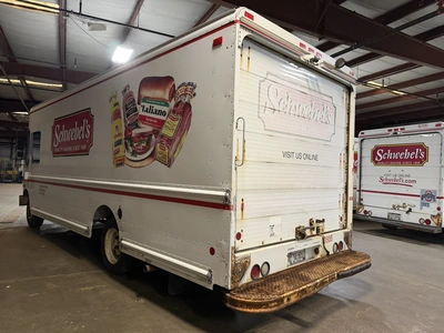 Used 2008 WORKHORSE ROUTE STAR BREAD TRUCK Vans Ohio US | Miedema Asset Management Group #1709473