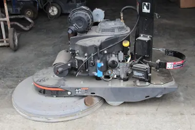 Diamatic 136-7812 Burnisher | Levy Recovery Group (3)