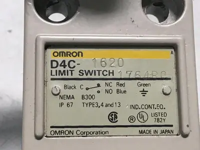 USED OMRON D4C-1620