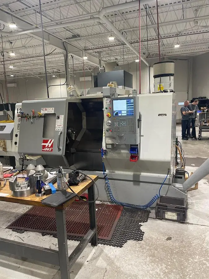 USED 2005 HAAS SL-30T