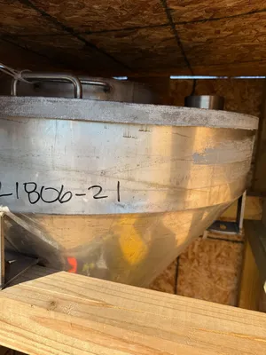 YOUNG INDUSTRIES _UNKNOWN_ Vannes | Perry Equipment (4)