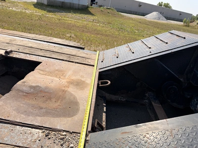 Used 2011 PITTS 50 TON DROP DECK TRI-AXLE Lowboy Trailers Michigan US | Miedema Asset Management Group #1338402