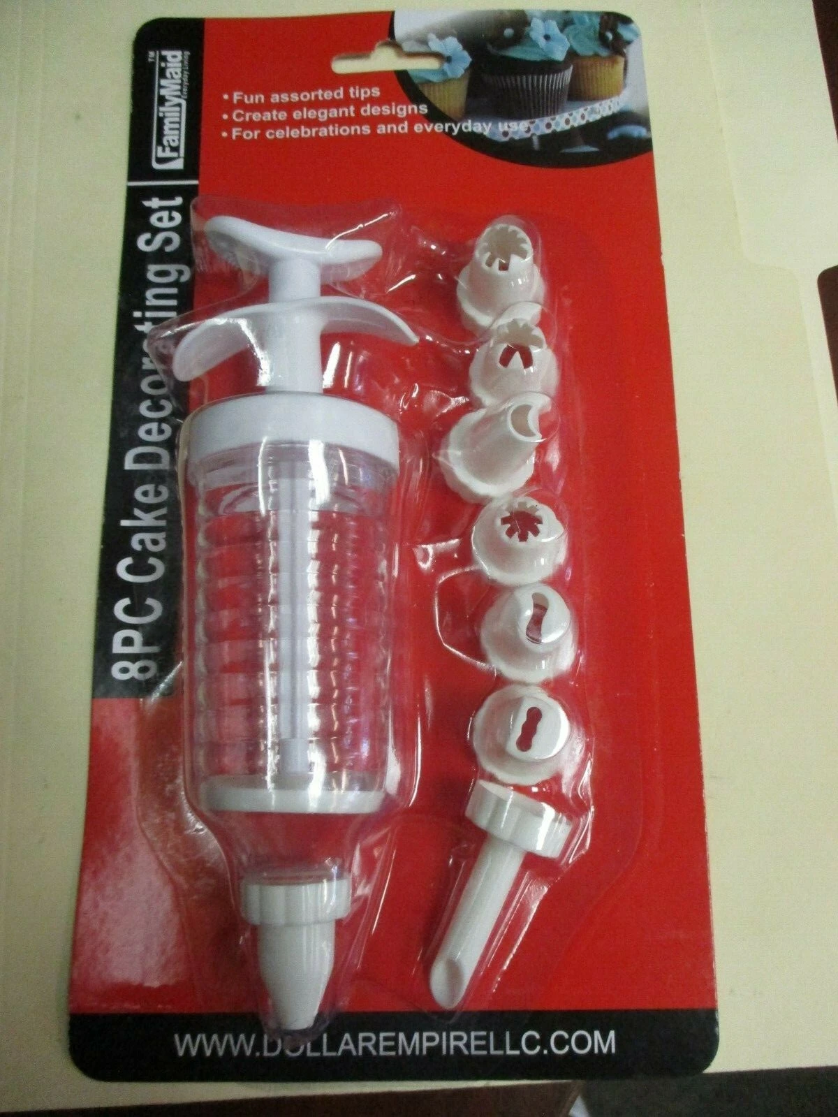 NEW Family Maid 13055