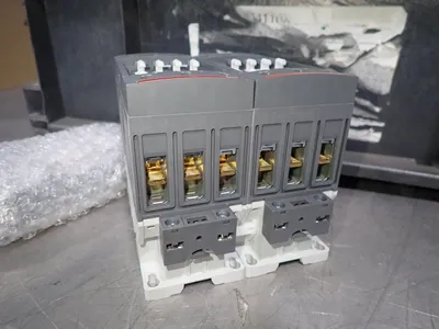 New | in-Stock ABB AF40300011 PLC Contactors Ohio US | HGR 24 #786941