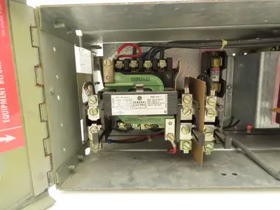 General Electric FVNR Size 1 Bucket Motor Starter Fusible 277/480V 120V Coil