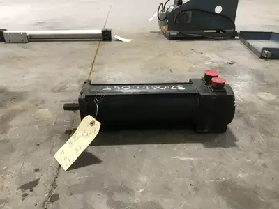 Allen-Bradley 1326AB-A3E-11 AC Servo Motor 1.2kW 3000RPM 122245