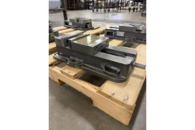 Used _UNKNOWN_ _UNKNOWN_ Vises Utah US | KD Auctions #1549185