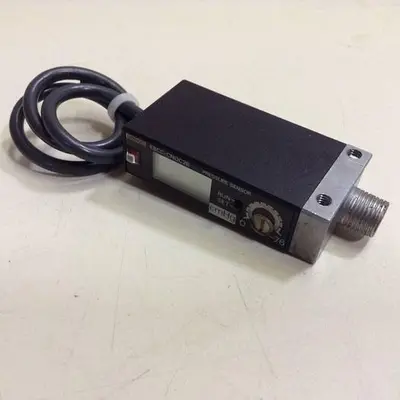 USED OMRON E8CC-CNOC2B
