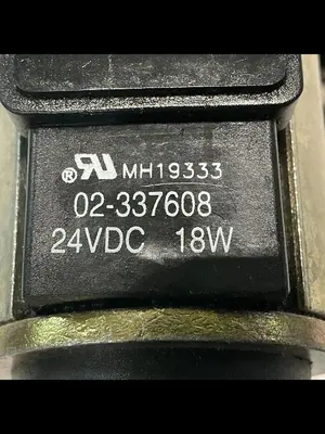 USED VICKERS DG4V-3S-22A-M-U-HL7-60-EN490
