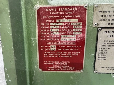 3.5″ Davis Std. 75 HP Air Cooled Extruder