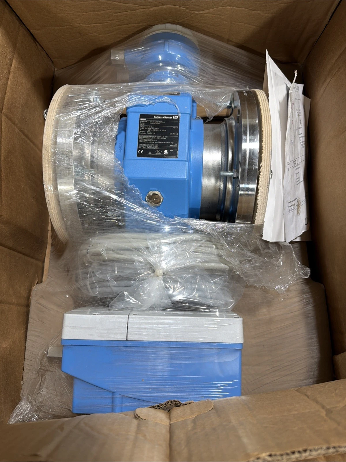 NEW Endress+Hauser 55S1F-EROB1RS2BAAA
