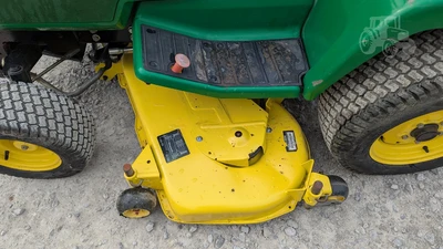USED JOHN DEERE 425